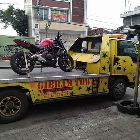 DEREK GENDONG JOGJA 08783833944 75towing-motor-jogja.jpg