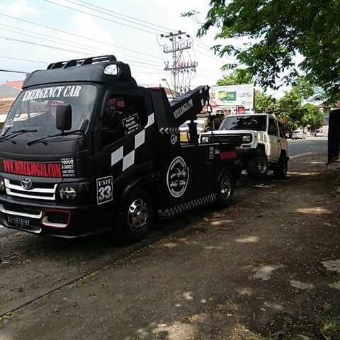 78derek-towing-jogja.jpg
