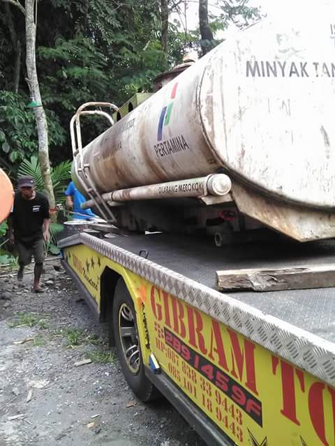 jasa derek jogja / 0878 3833 9443 89FB_IMG_1518949223216.jpg